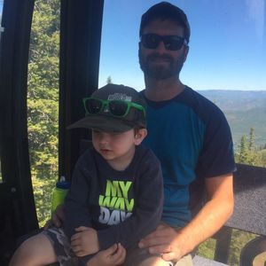 Meet your Posher, Courtney